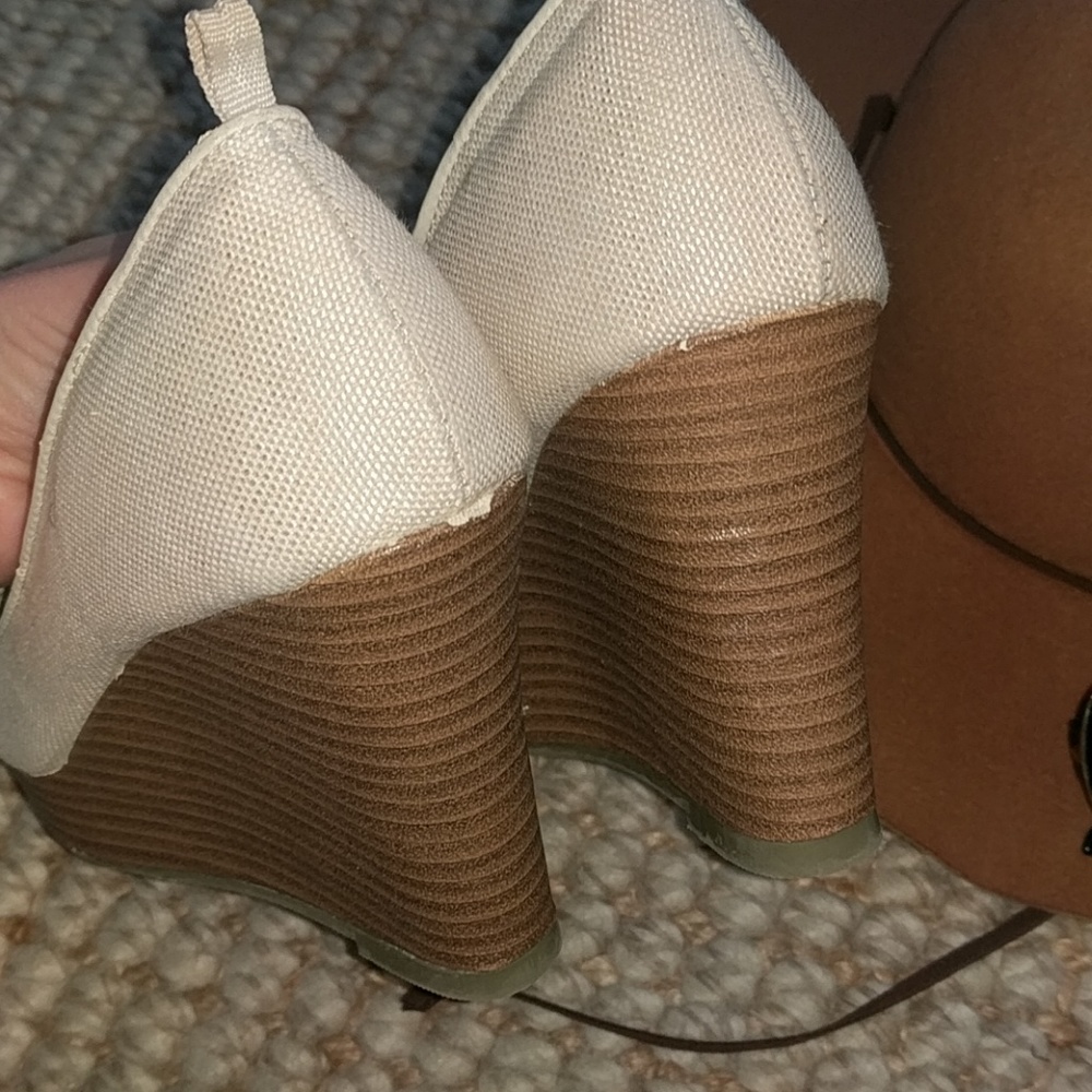Shoes - Picture 3 of 3